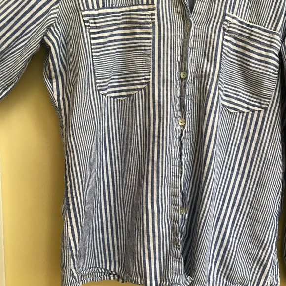 JUST LIVING STRIPED BUTTON DOWN - Picture 2 of 9